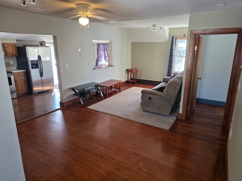 Living Room/Family Area - 1104 Tacoma St