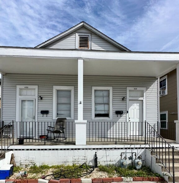 Building Photo - 455 Avenue A