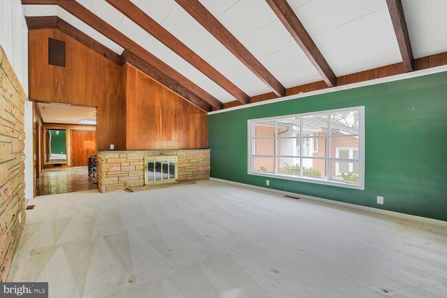 Building Photo - 3800 Military Rd