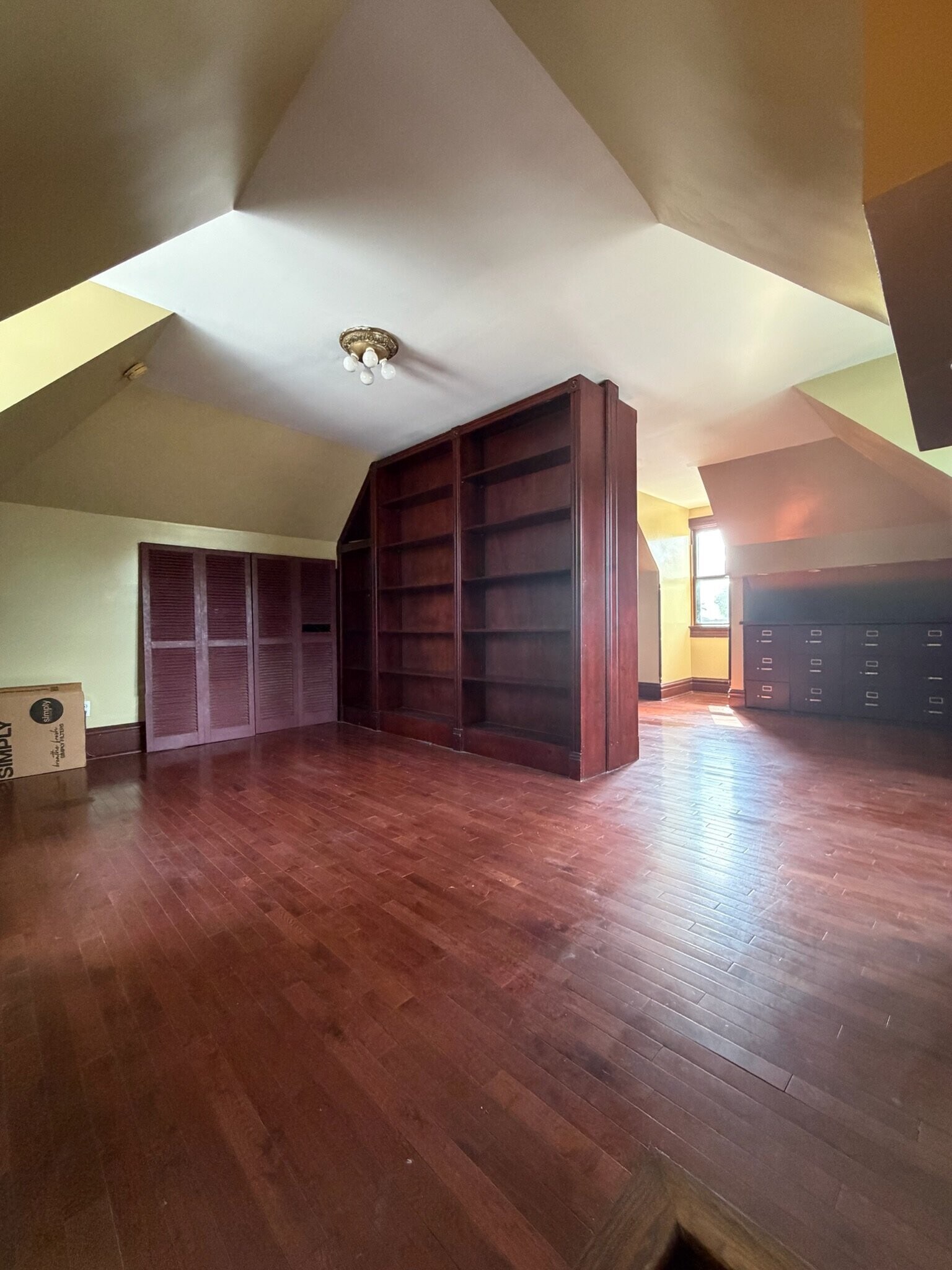 Building Photo - 2314A Louisiana Ave