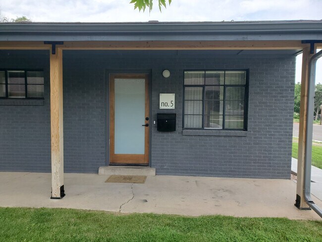 Building Photo - Remington1705 (KC-JF-NB)