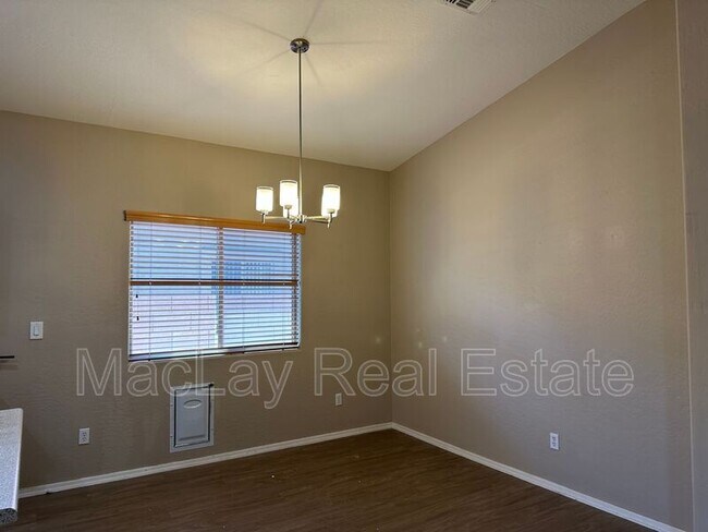 Building Photo - 1746 E Chaparral Dr