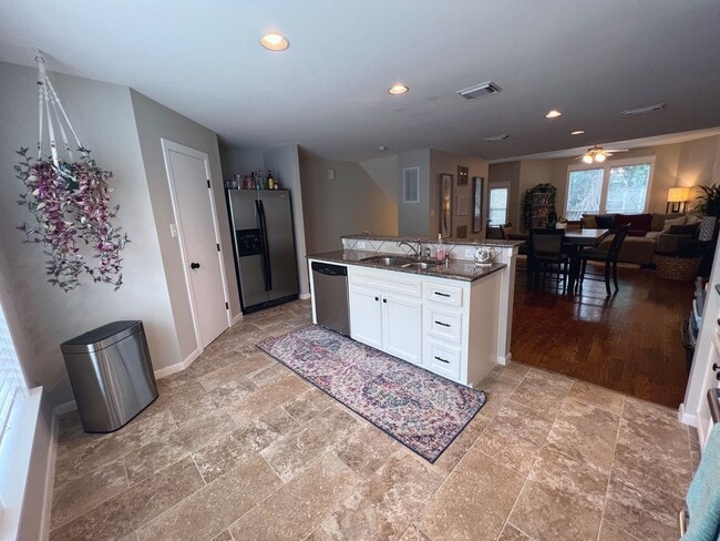 Building Photo - 1728 Bevis Street-3 Story home