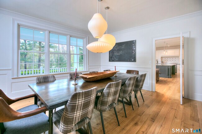 Building Photo - 37 Beaver Brk Rd