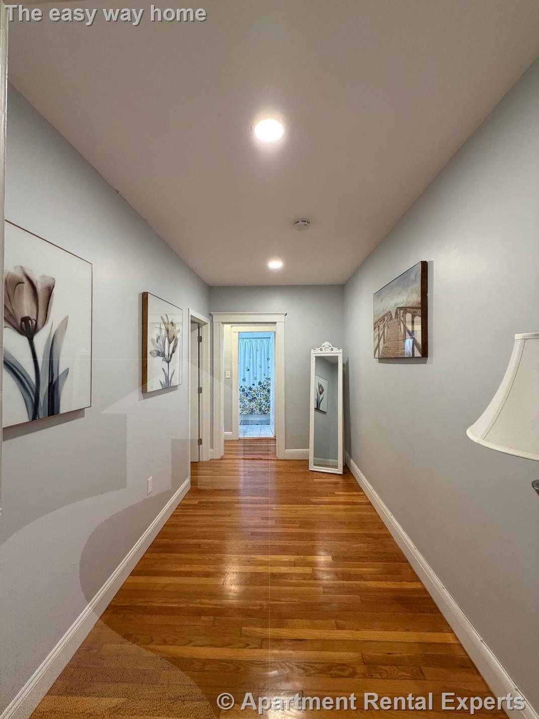 Building Photo - 15 Ives St