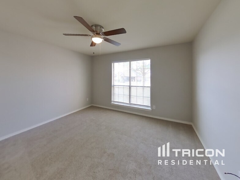 Building Photo - 314 Ohara