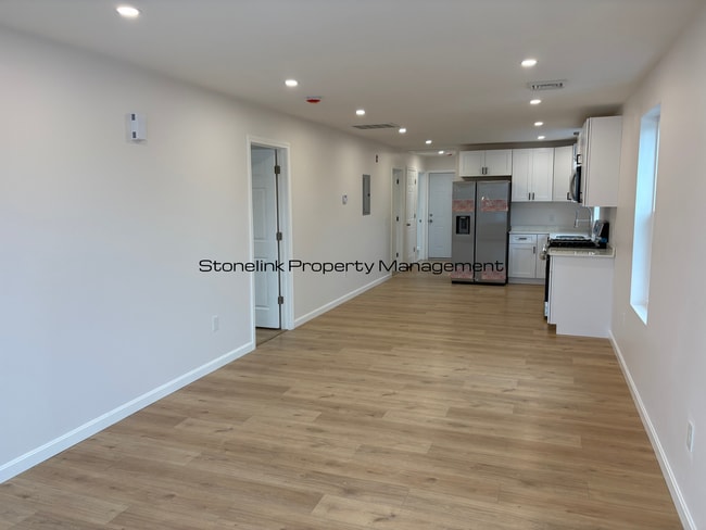 Building Photo - *1014 Douglas Avenue