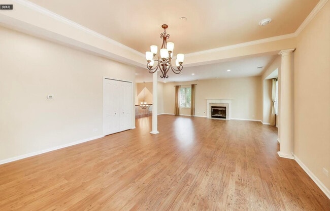 Building Photo - 11 Beaconsfield Ct