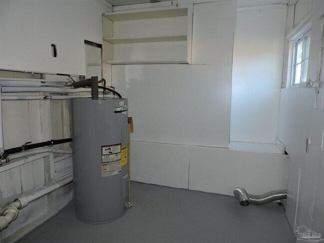 Building Photo - 146 Drew Cir