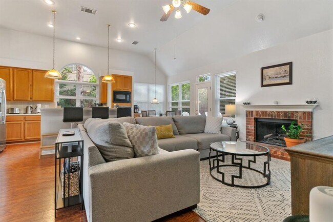 Building Photo - 16803 Black Kettle Dr