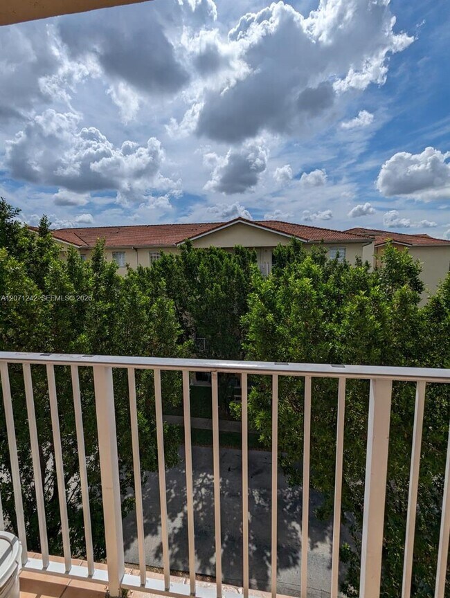 Building Photo - 6940 NW 179th St