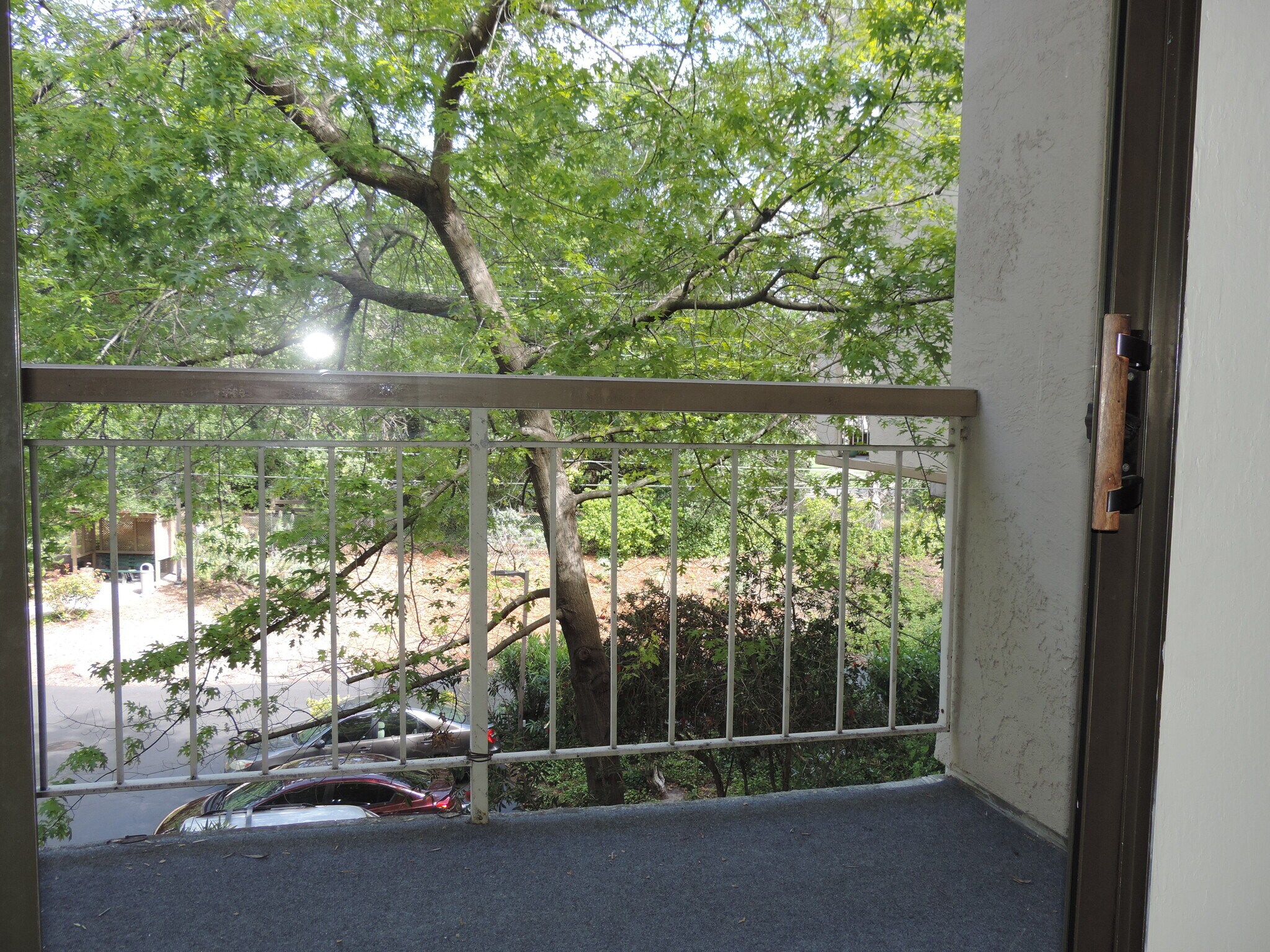 Building Photo - 310 N Civic Dr