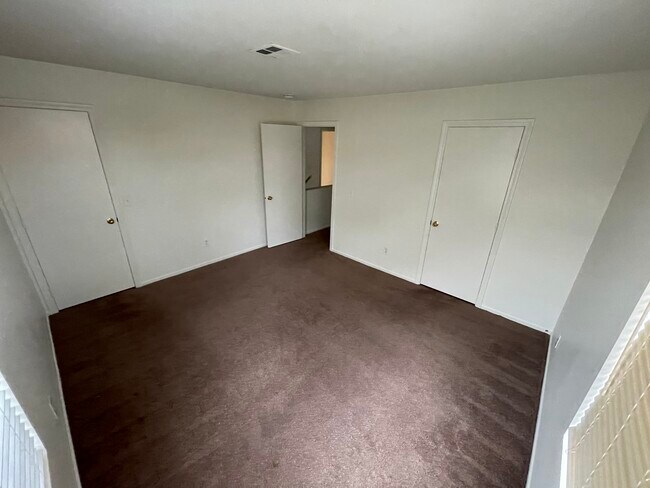 Building Photo - 3815 STARFIELD LANE