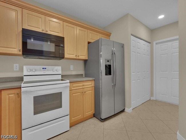 Building Photo - 13150 Broadhurst Loop