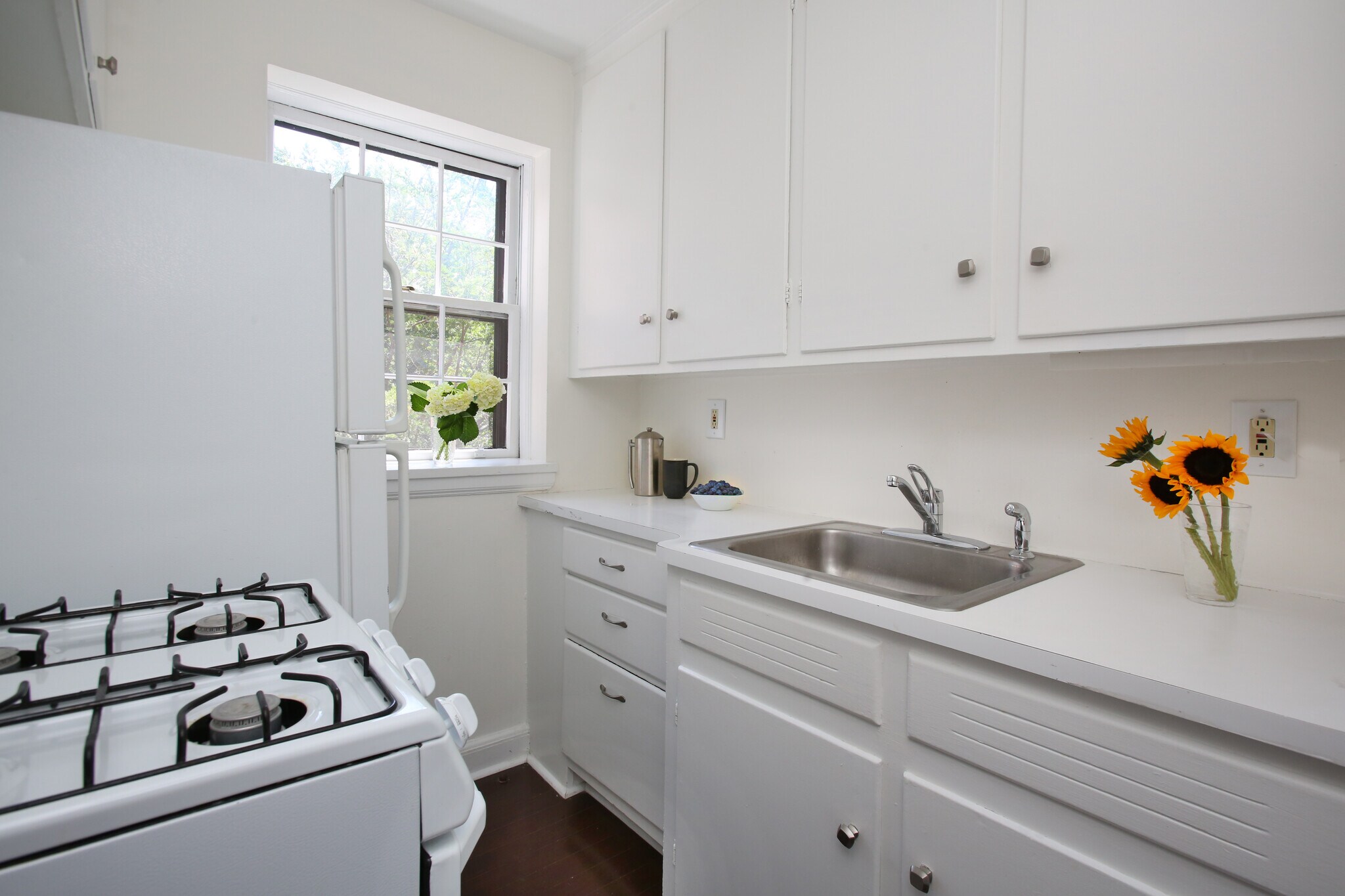 Building Photo - 8 Kilsyth Ter