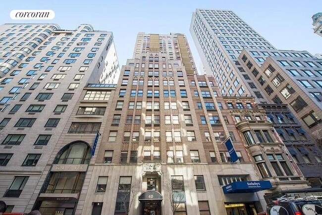 Building Photo - 40-44 E 61st St