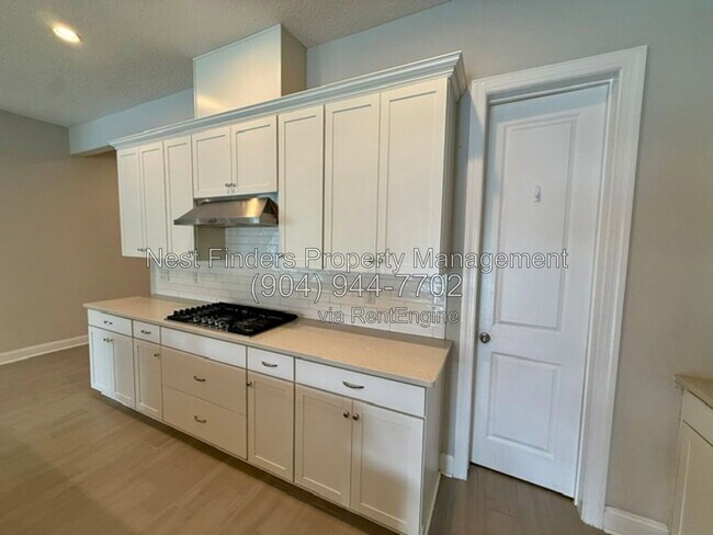 Building Photo - 58 Valley Falls Way