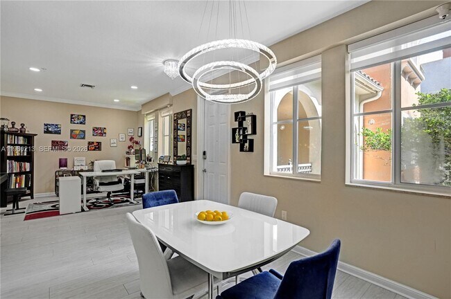 Building Photo - 2925 NW 126th Ave