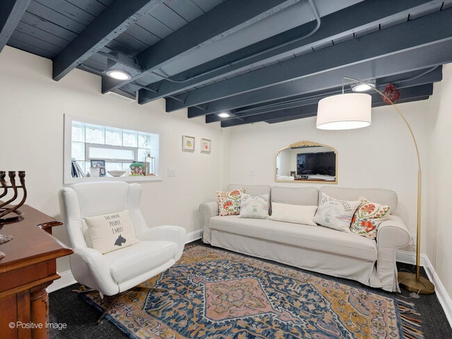 Building Photo - 318 Bluff Ave