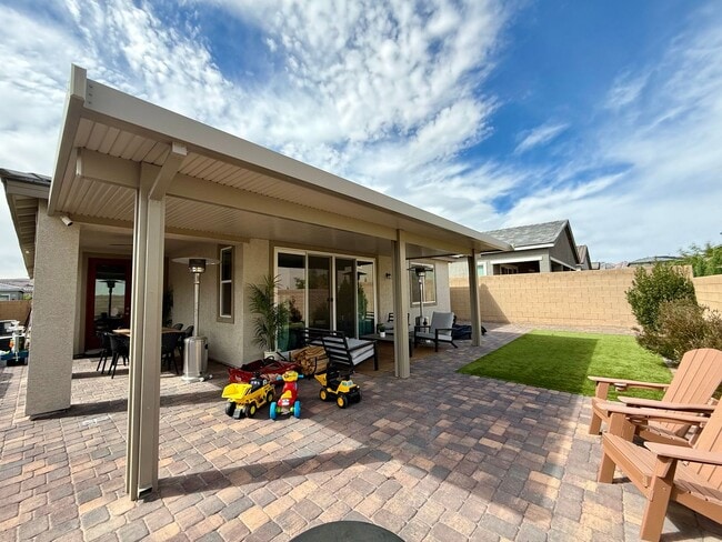 Building Photo - COMING SOON! Single-Story Gem in Gated Community with Stunning Backyard w/ Firepit