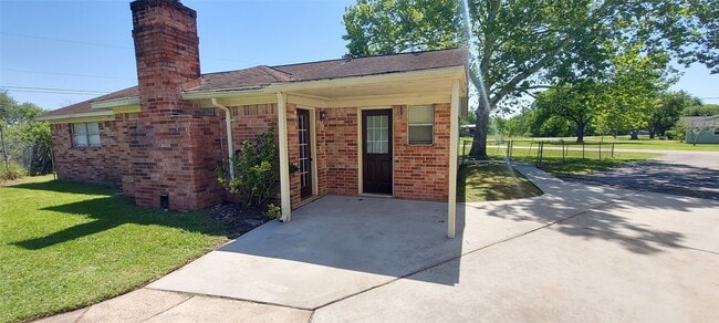 Building Photo - 6715 Grace Ln