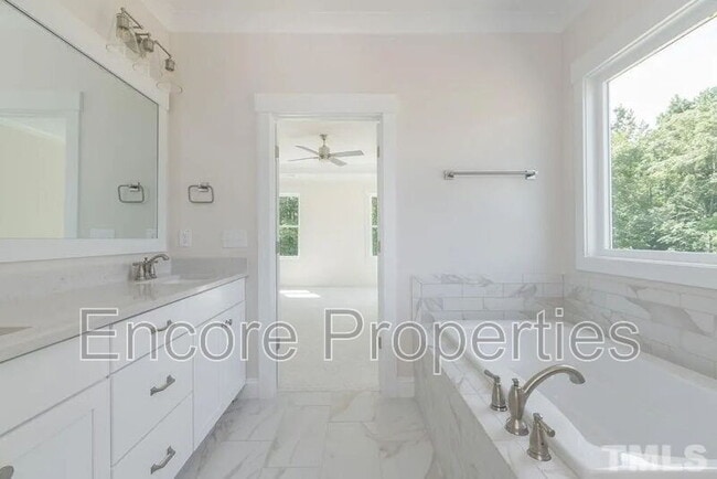 Building Photo - 162 Prince Pl Dr