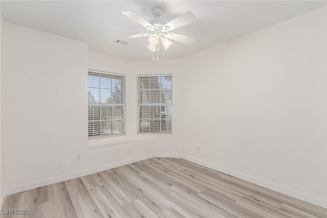 Building Photo - 5433 Honey Mesquite Ln