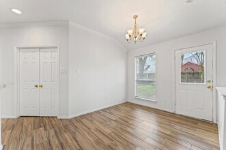 Building Photo - 12211 Bringate Ct