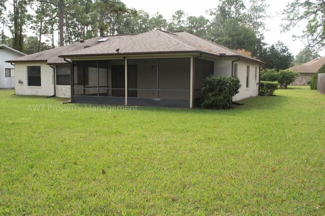 Building Photo - Updated 3/2. Great Location