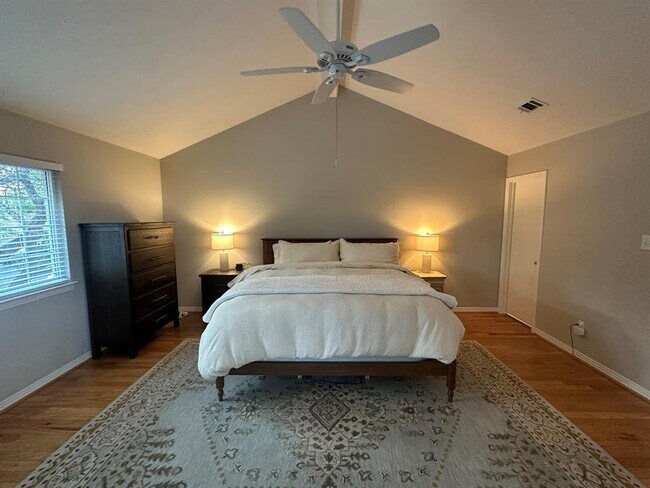 Building Photo - 311 Le Grande Ave