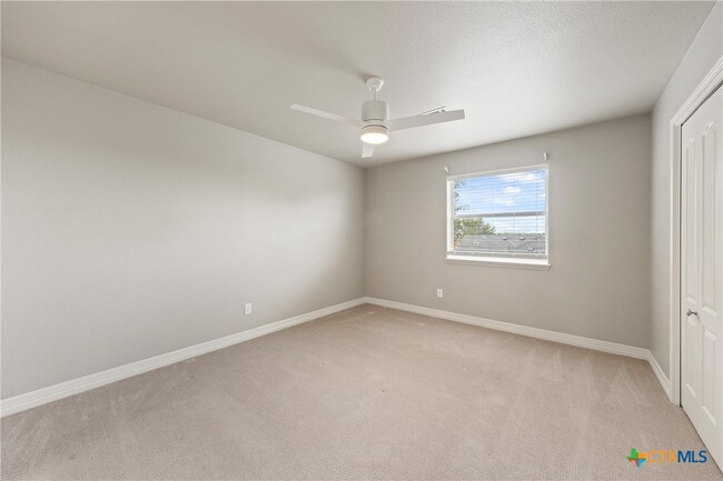 Building Photo - 4512 Sunflower Ln