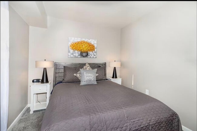 Building Photo - Beautiful Fully Furnished Two Bedroom Minutes From Hershey