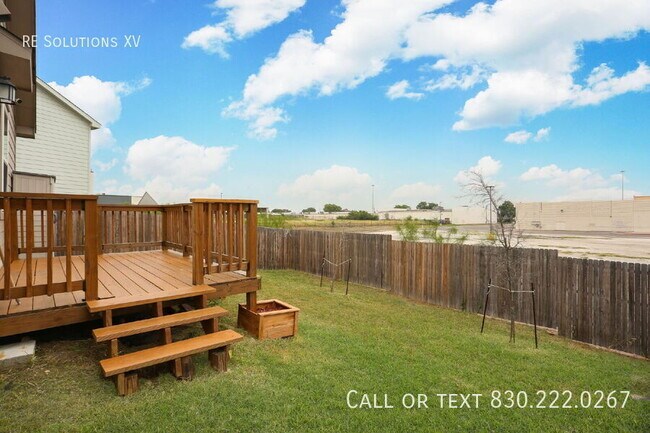 Building Photo - 1206 Kiskadee Wy