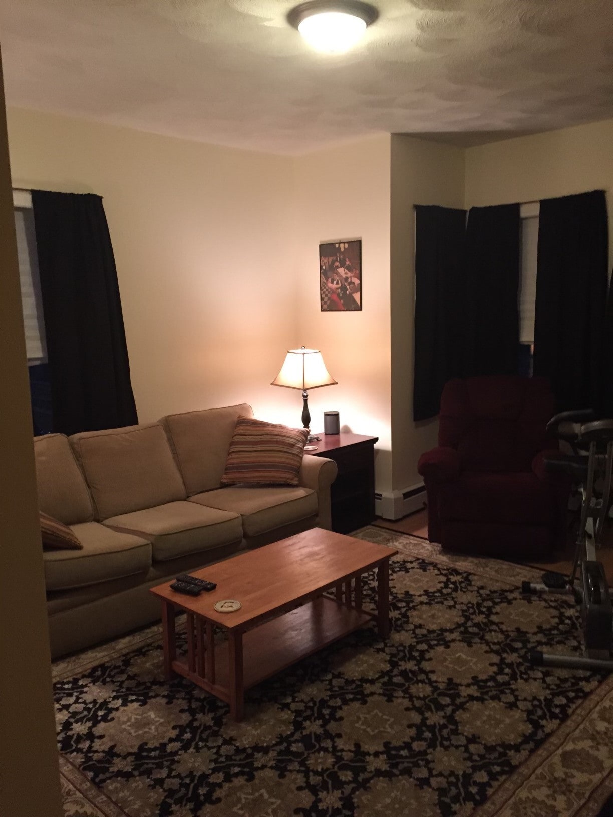 Building Photo - 42 Pond St