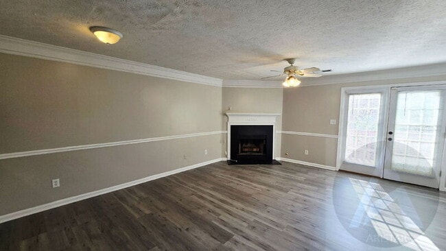 Building Photo - 1695 Barrington Overlook