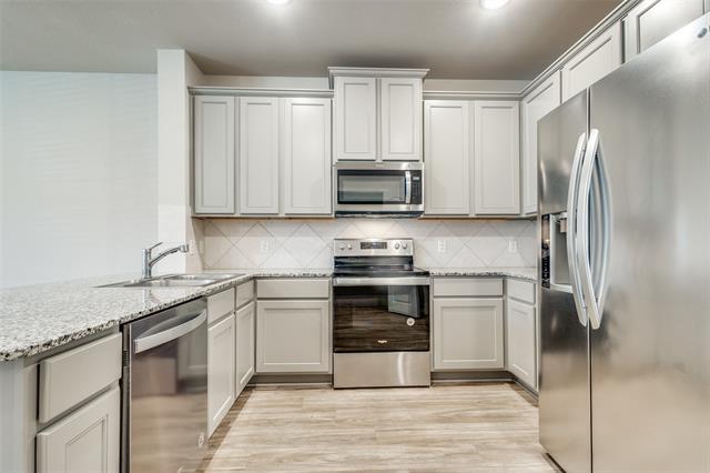 Building Photo - 3508 Cricket Dr