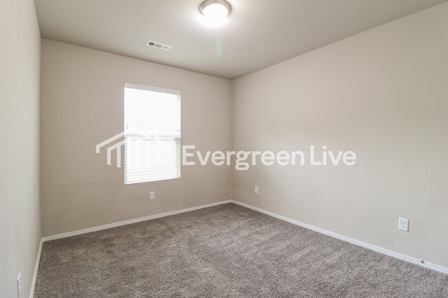 Building Photo - 3032 Trelon Cv