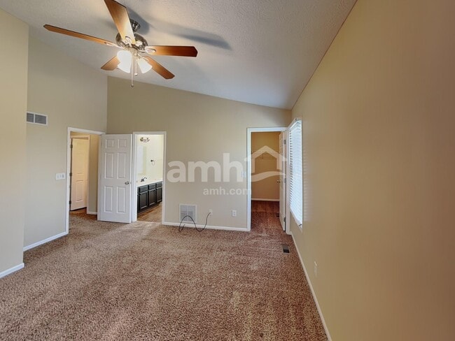 Building Photo - 279 Rockmill St