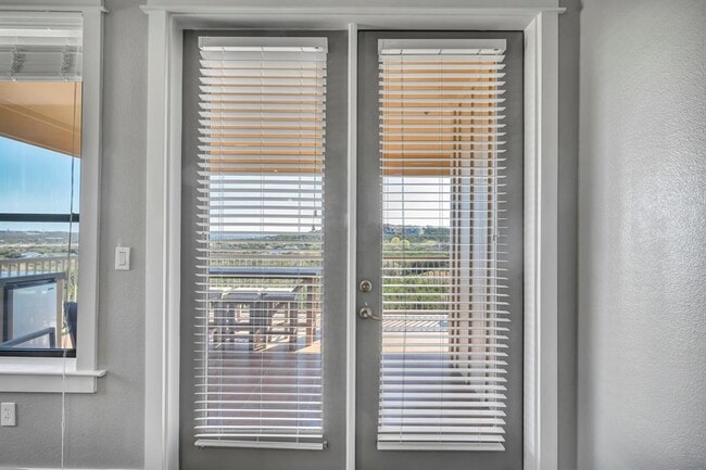 Building Photo - 17808 Maritime Point