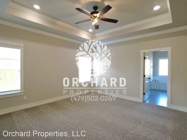 Building Photo - 4 br, 3 bath House - 1228 Giulia Ave.