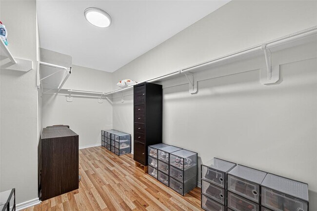 Building Photo - 13023 Porter Meadow Ln