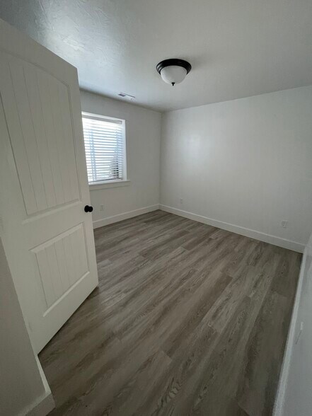 Building Photo - 447 Wasatch Blvd