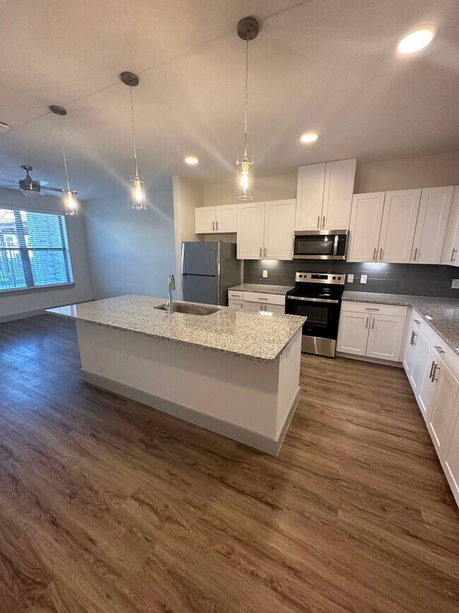 Primary Photo - 1451 Beltmill Pkwy