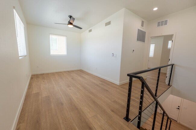 Building Photo - 1300 N Rook Ave