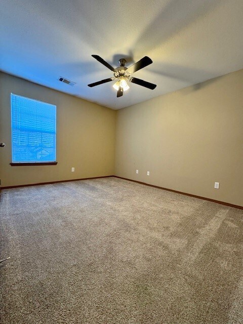 Building Photo - 4204 SW Chapelstone Ave