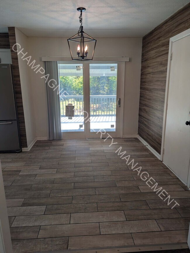 Building Photo - Unique single family home with second unit...