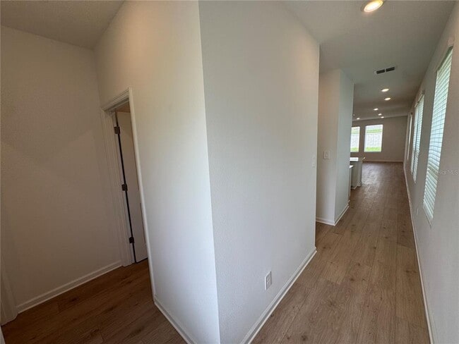 Building Photo - 3125 Brookhollow Wy