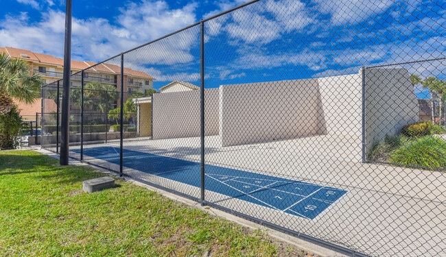 Building Photo - 2018 20th Ct