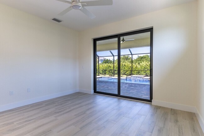 Building Photo - PET FRIENDLY BRAND-NEW LUXURY EXECUTIVE HOME