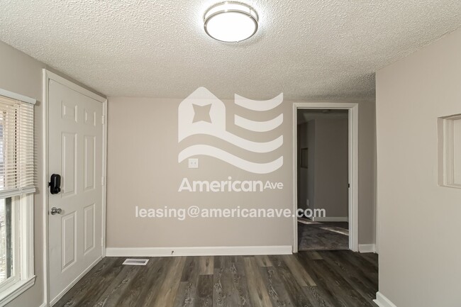 Building Photo - 1607 Lee St